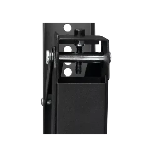 Zwarte metalen bevestigingsbeugel met bout en moer